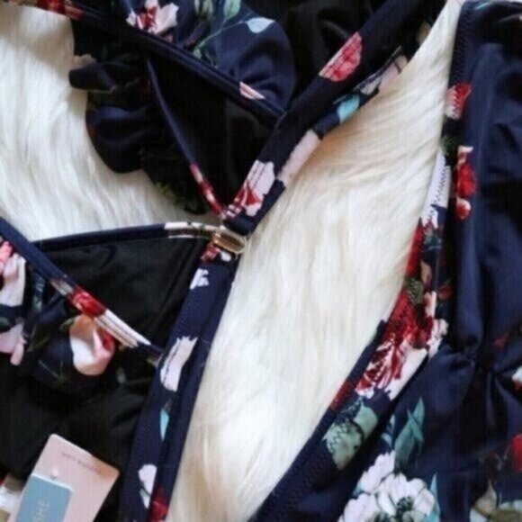 NEW Blue White Floral Print Bikini Set Size Large Bathing Suit Swim - Picture 6 of 7